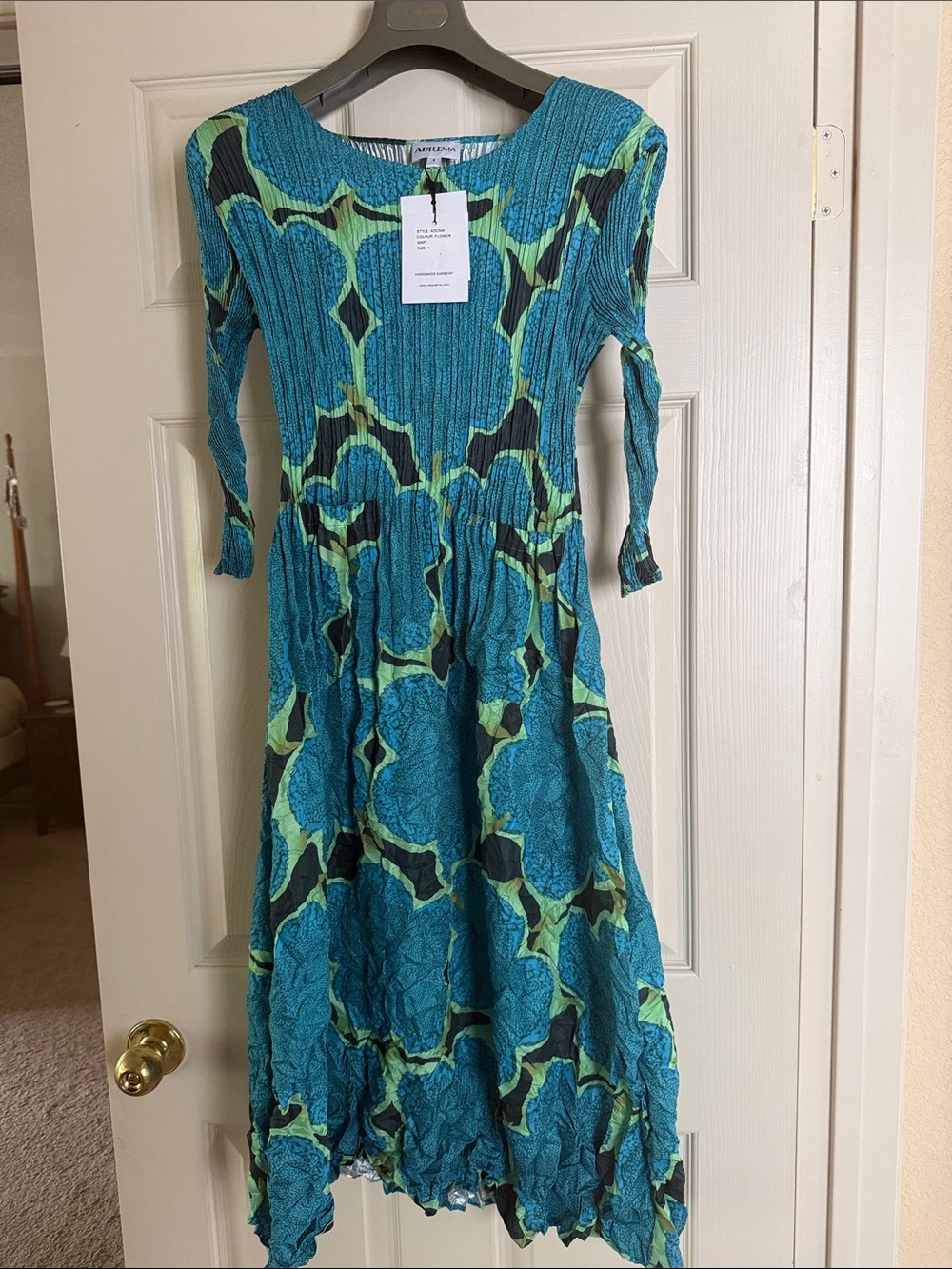 Women's Teal & Lime Patterned Midi Dress by Alquema